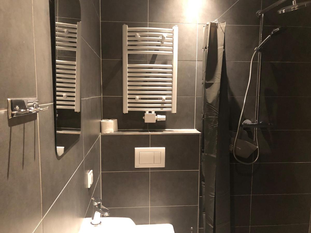 Hotel Adam Berlin Bagian luar foto